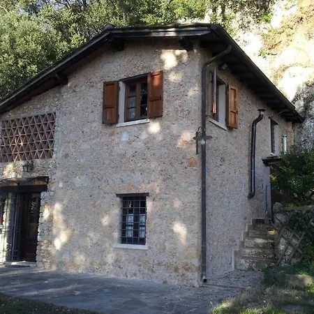 Casale Rosy Versilia * Vitoio (Pietrasanta)